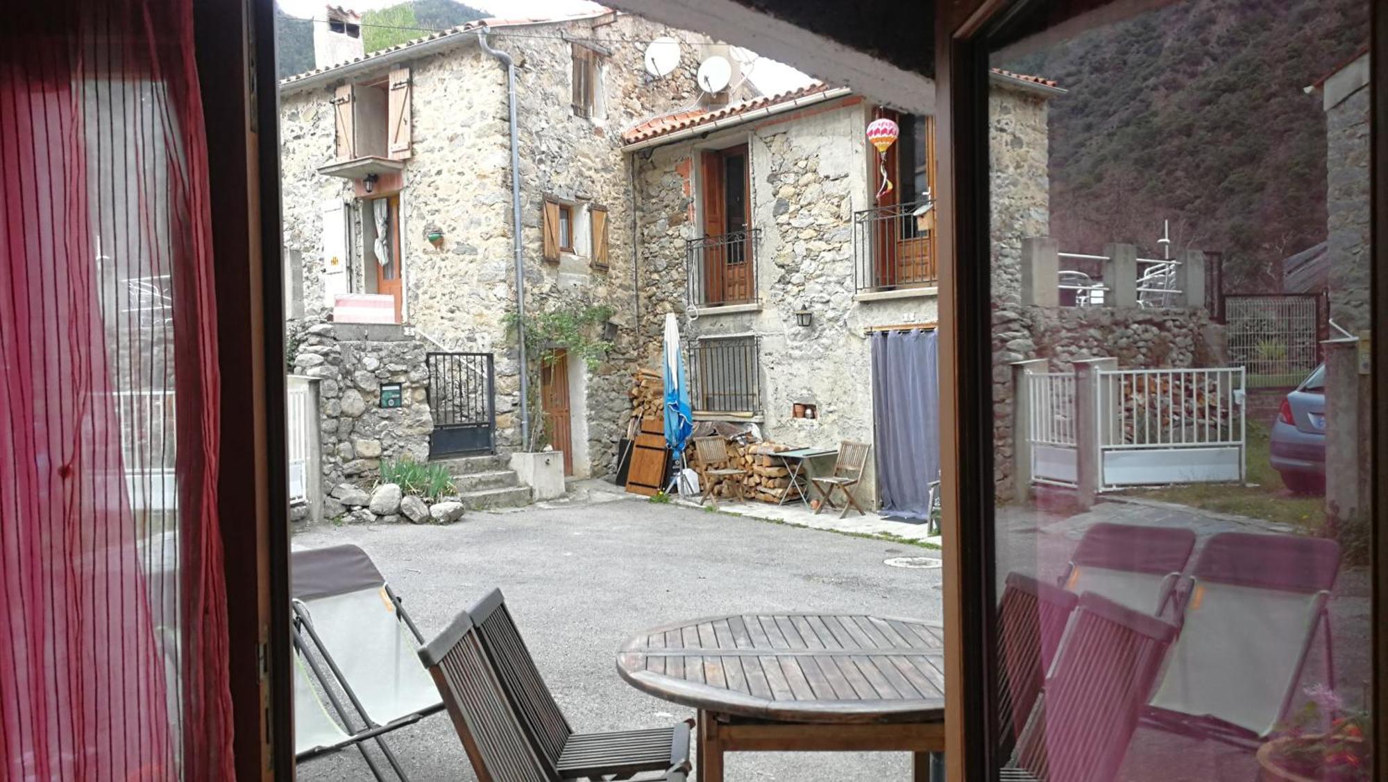 Casteil La Cirerole酒店 外观 照片